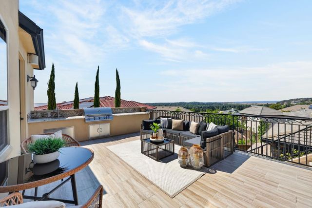 1734 Lake Vista Way, Folsom, CA 95630