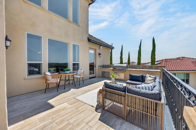 1734 Lake Vista Way, Folsom, CA 95630