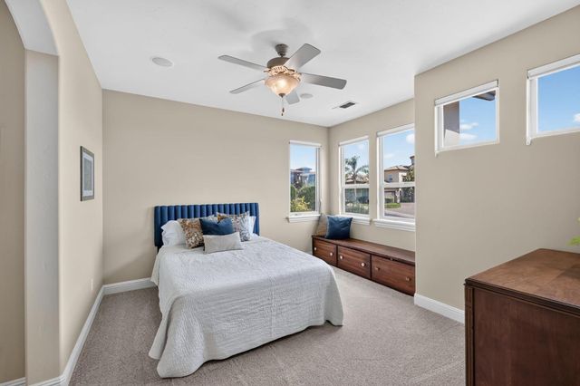 1734 Lake Vista Way, Folsom, CA 95630