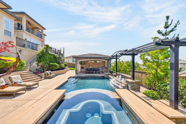 1734 Lake Vista Way, Folsom, CA 95630