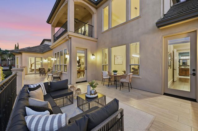1734 Lake Vista Way, Folsom, CA 95630