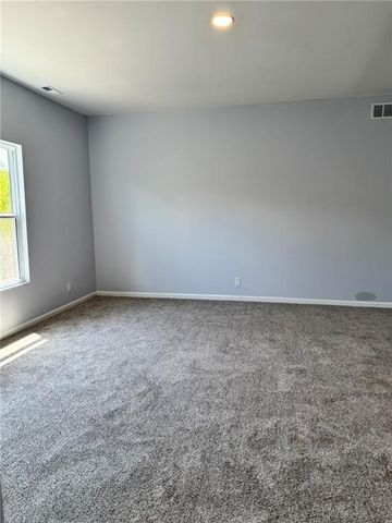 213 Bald Eagle Drive, Linn Valley, KS 66040