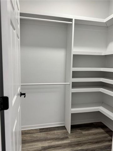 213 Bald Eagle Drive, Linn Valley, KS 66040