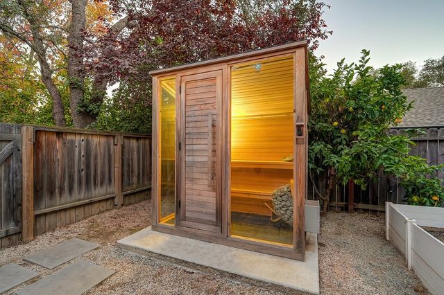 5743 Brandywine Ct, Granite Bay, CA 95746