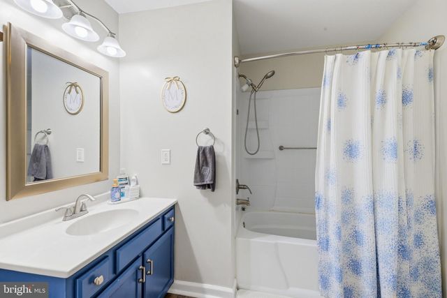 62 KINGS WAY, Stewartstown, PA 17363