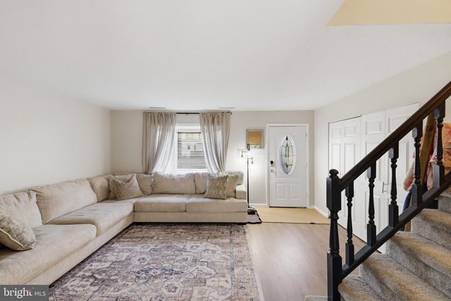 62 KINGS WAY, Stewartstown, PA 17363