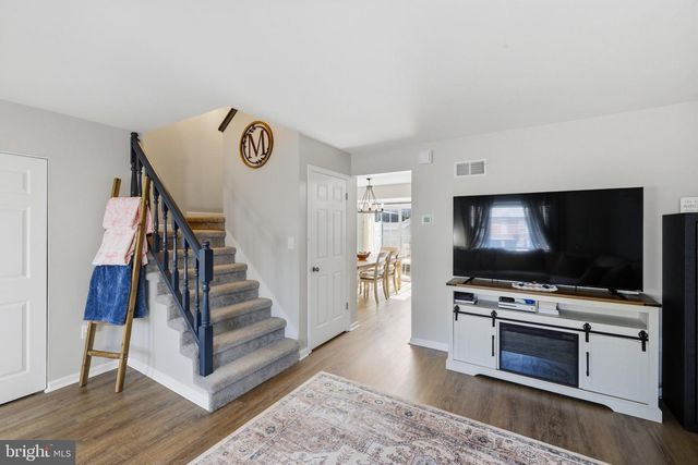 62 KINGS WAY, Stewartstown, PA 17363