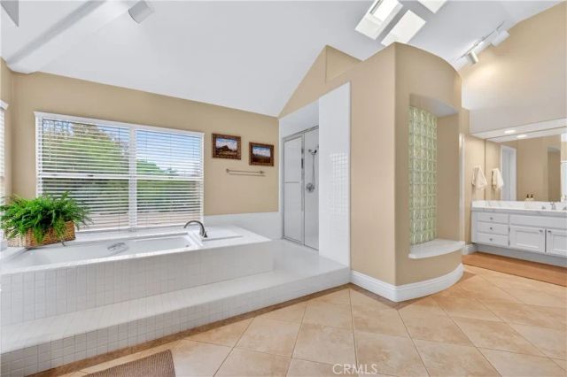 3 Sembrado, Rancho Santa Margarita, CA 92688