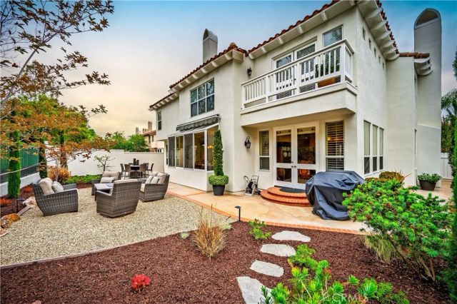 3 Sembrado, Rancho Santa Margarita, CA 92688