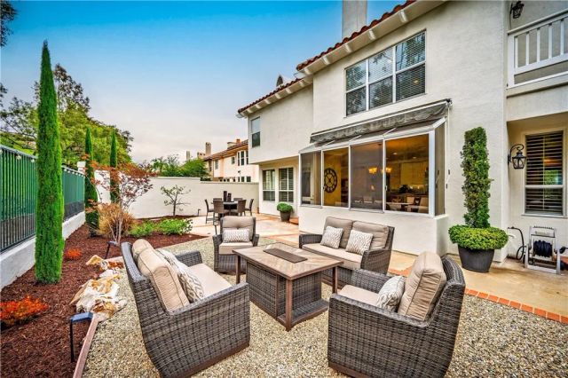 3 Sembrado, Rancho Santa Margarita, CA 92688