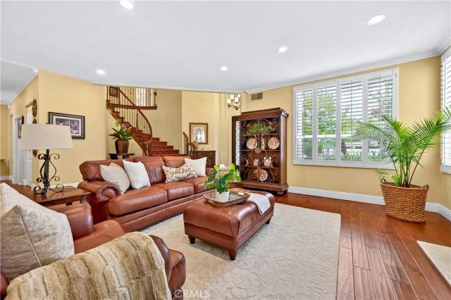 3 Sembrado, Rancho Santa Margarita, CA 92688