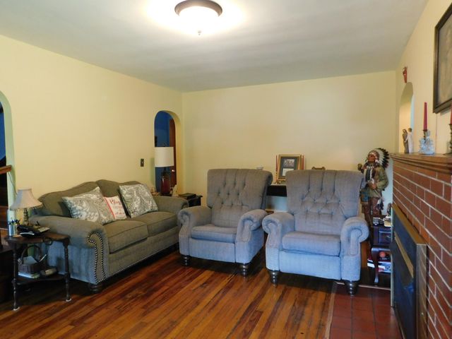 15718 HWY 522, Cumberland, KY 40823