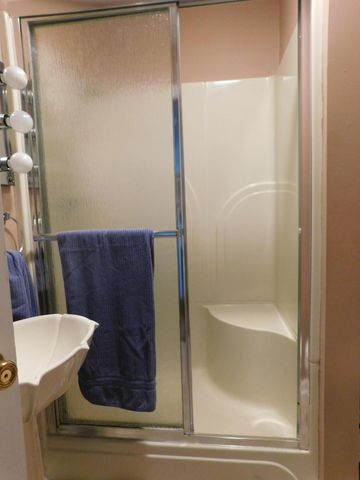 15718 HWY 522, Cumberland, KY 40823