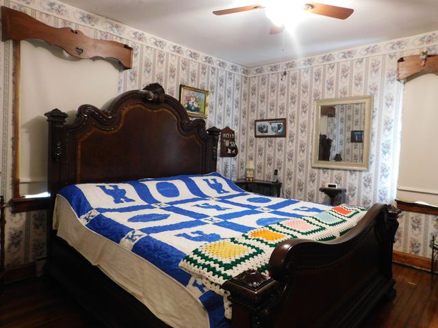 15718 HWY 522, Cumberland, KY 40823