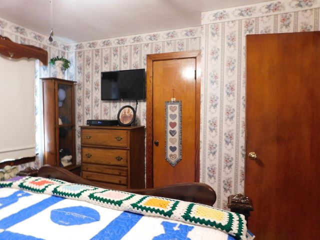 15718 HWY 522, Cumberland, KY 40823