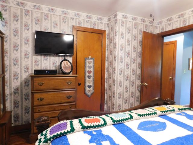 15718 HWY 522, Cumberland, KY 40823