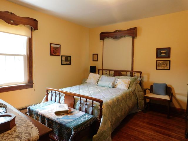 15718 HWY 522, Cumberland, KY 40823