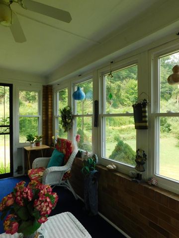 15718 HWY 522, Cumberland, KY 40823