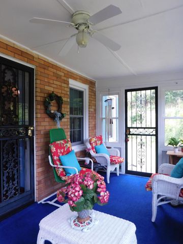 15718 HWY 522, Cumberland, KY 40823