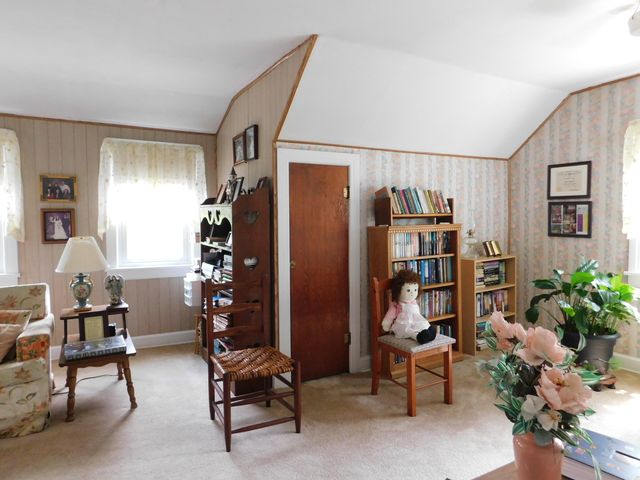 15718 HWY 522, Cumberland, KY 40823