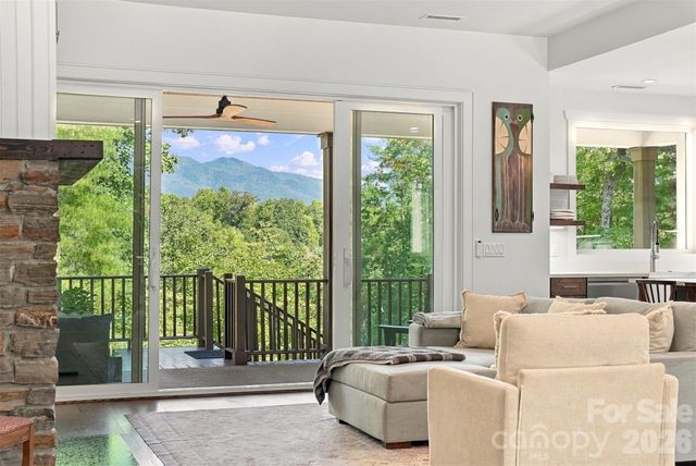 217 Sycamore Drive, Nebo, NC 28761