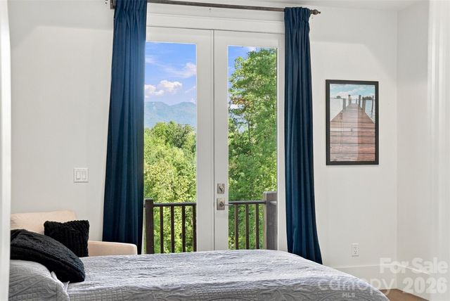 217 Sycamore Drive, Nebo, NC 28761