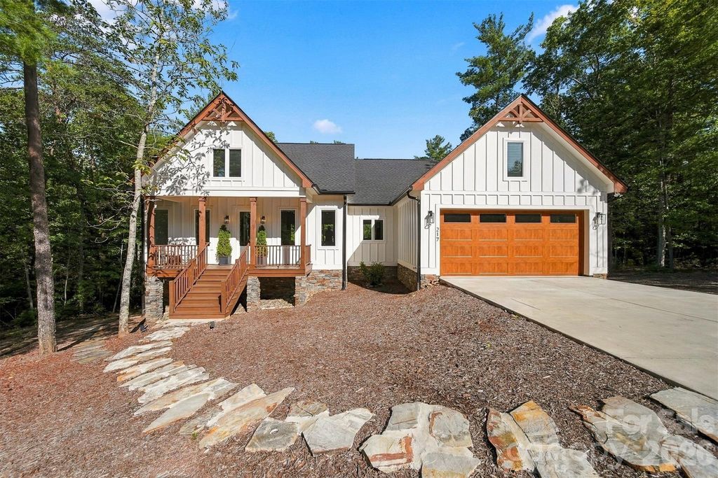 217 Sycamore Drive, Nebo, NC 28761
