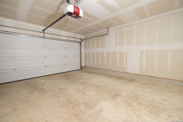 10719 Giacconi Dr, Converse, TX 78109