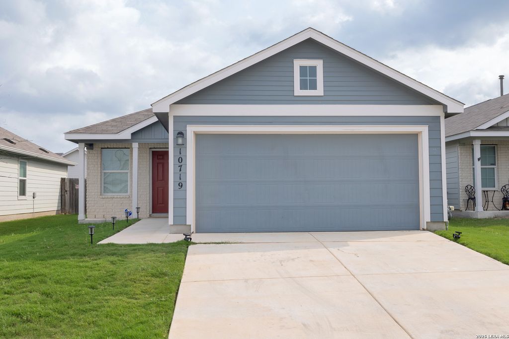 10719 Giacconi Dr, Converse, TX 78109