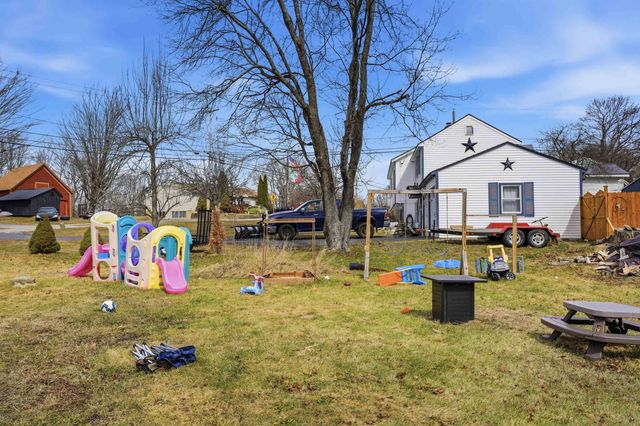 1 Tilton Hill Road, Pittsfield, NH 03263