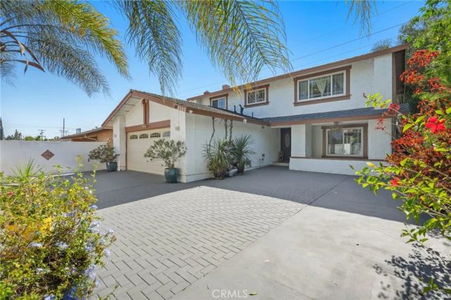 8333 Topeka Drive, Northridge, CA 91324