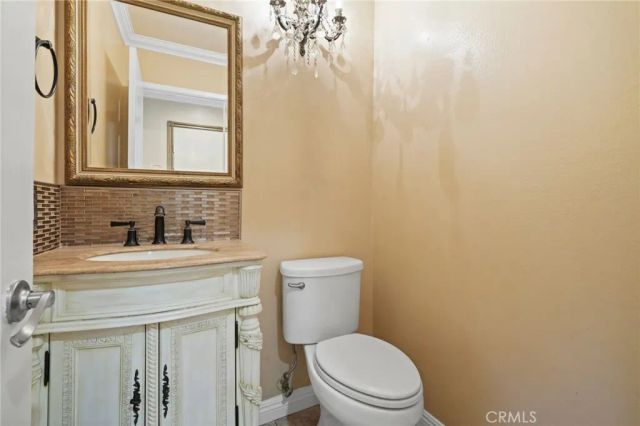 8333 Topeka Drive, Northridge, CA 91324