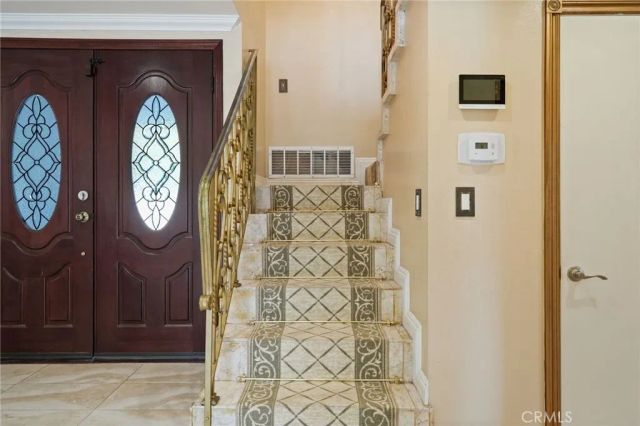 8333 Topeka Drive, Northridge, CA 91324