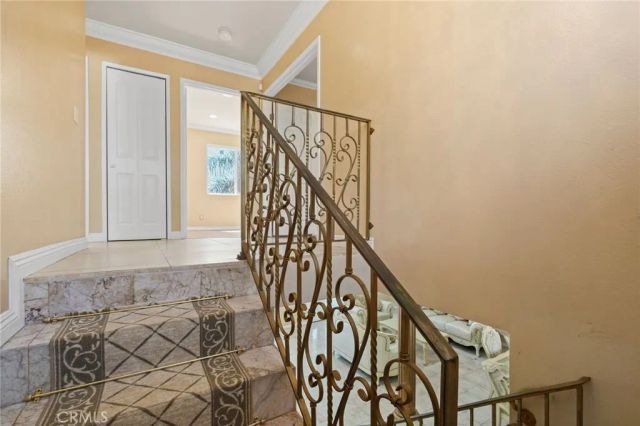 8333 Topeka Drive, Northridge, CA 91324