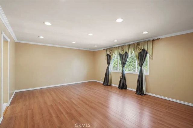 8333 Topeka Drive, Northridge, CA 91324