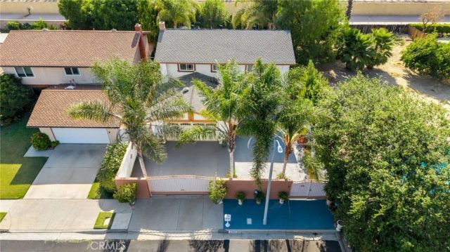 8333 Topeka Drive, Northridge, CA 91324