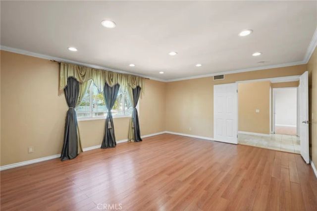 8333 Topeka Drive, Northridge, CA 91324