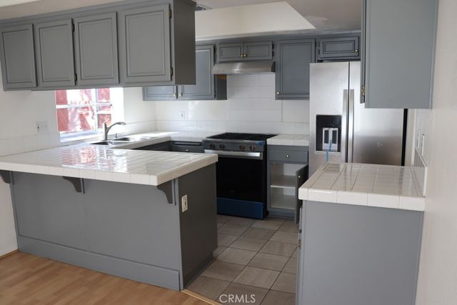 14656 Novice Street, Panorama City, CA 91402