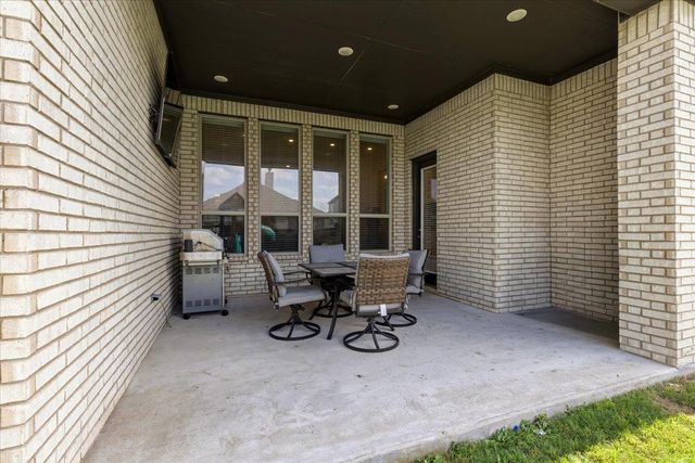 128 Lockhart DR, Liberty Hill, TX 78642