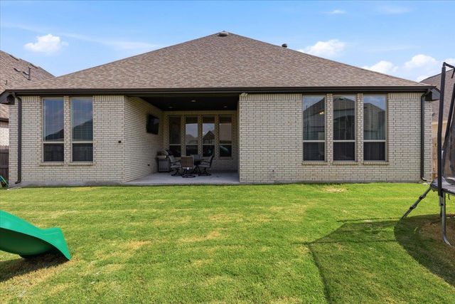 128 Lockhart DR, Liberty Hill, TX 78642