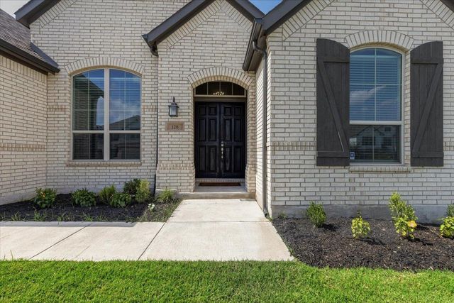 128 Lockhart DR, Liberty Hill, TX 78642