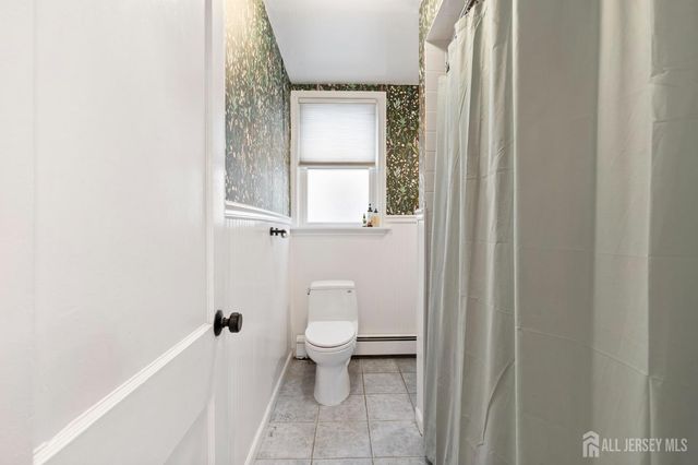 46 Plainfield Avenue, Metuchen, NJ 08840