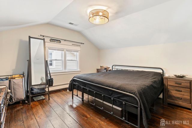 46 Plainfield Avenue, Metuchen, NJ 08840