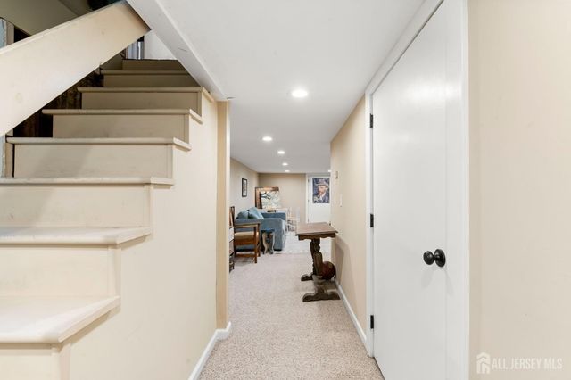 46 Plainfield Avenue, Metuchen, NJ 08840