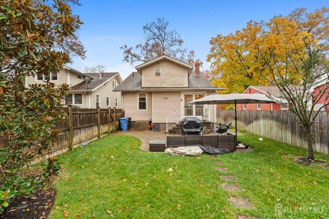 46 Plainfield Avenue, Metuchen, NJ 08840