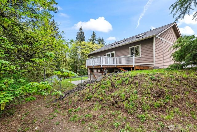15445 Levin Road NW, Poulsbo, WA 98370