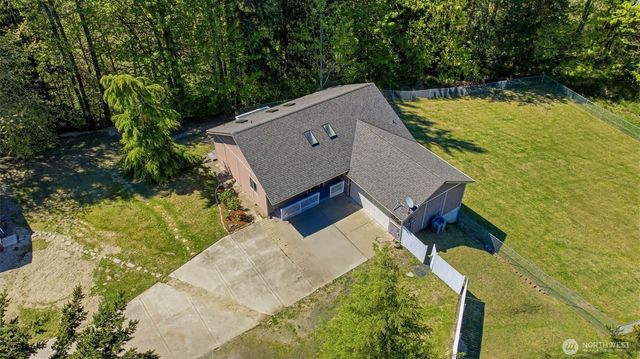 15445 Levin Road NW, Poulsbo, WA 98370