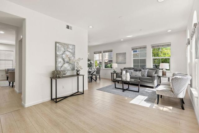 2989 Saint Florian Way, San Jose, CA 95136