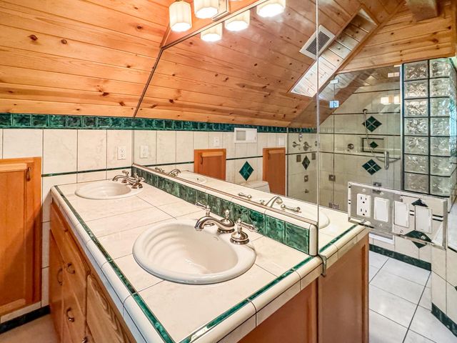 11582 Winter Moon Way, Nevada City, CA 95959