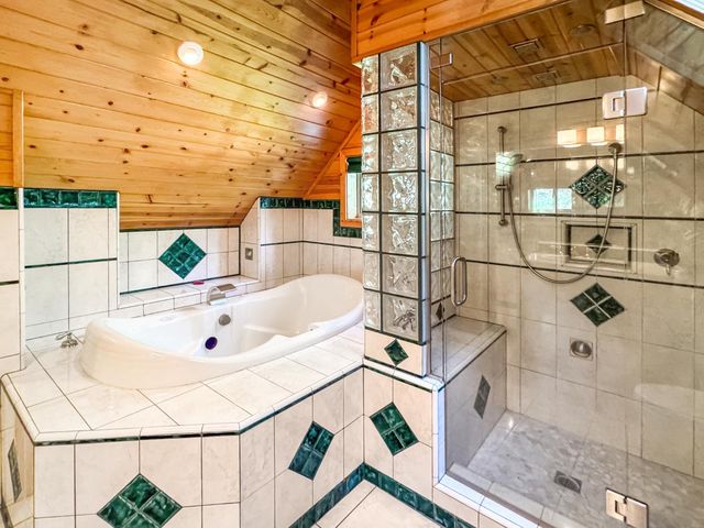 11582 Winter Moon Way, Nevada City, CA 95959